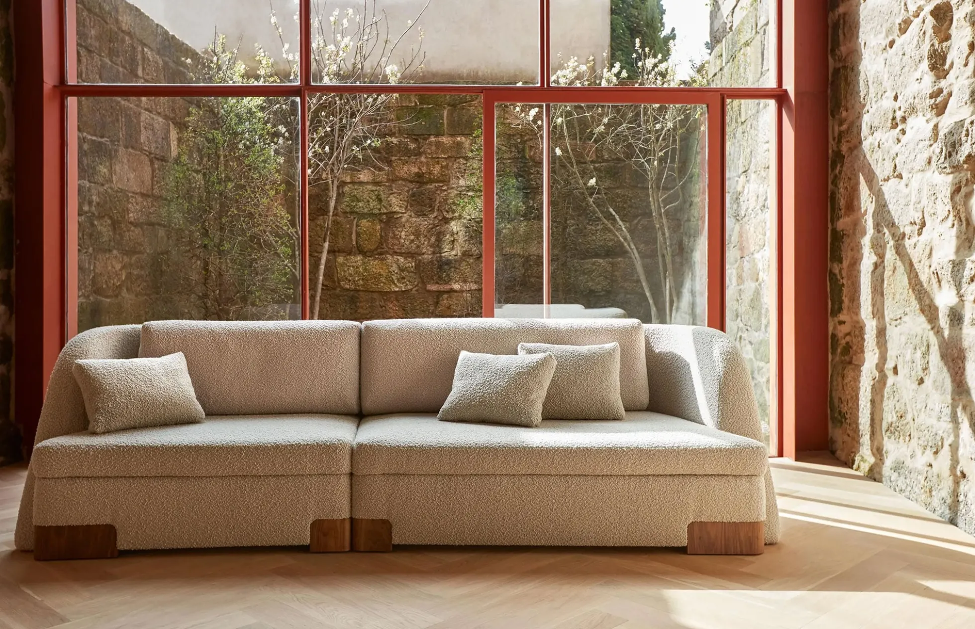 Albireo Sofa