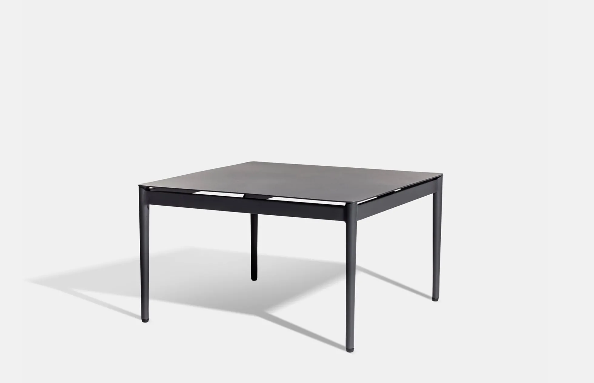 Anholt Lounge Table