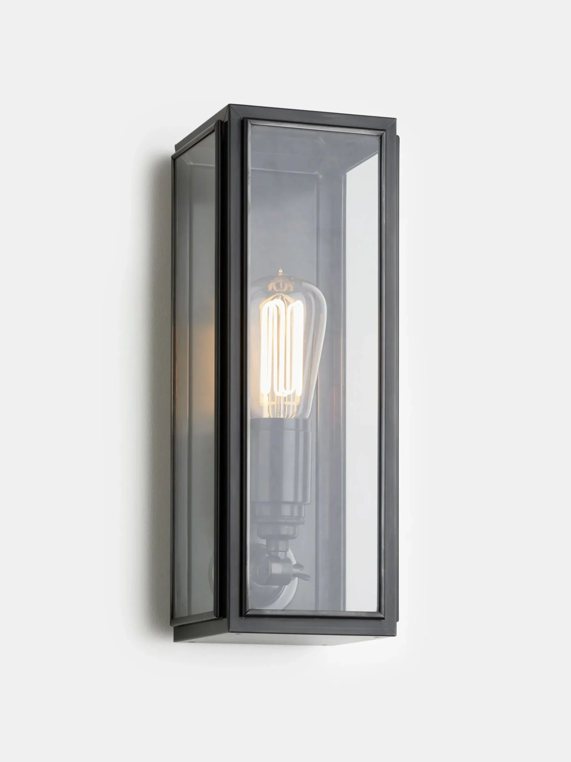 Annet Wall Lamp