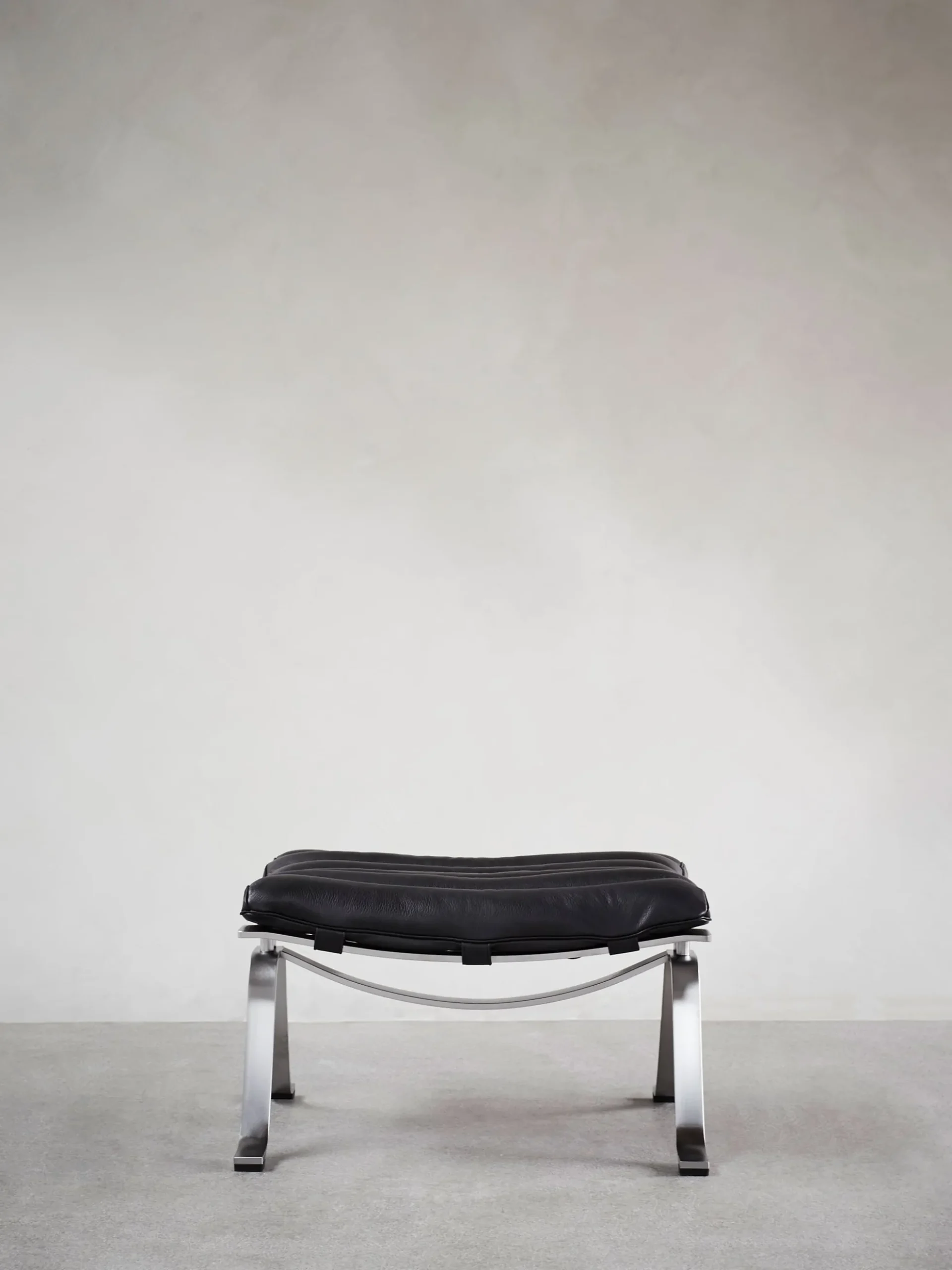 Ari Footstool - Black