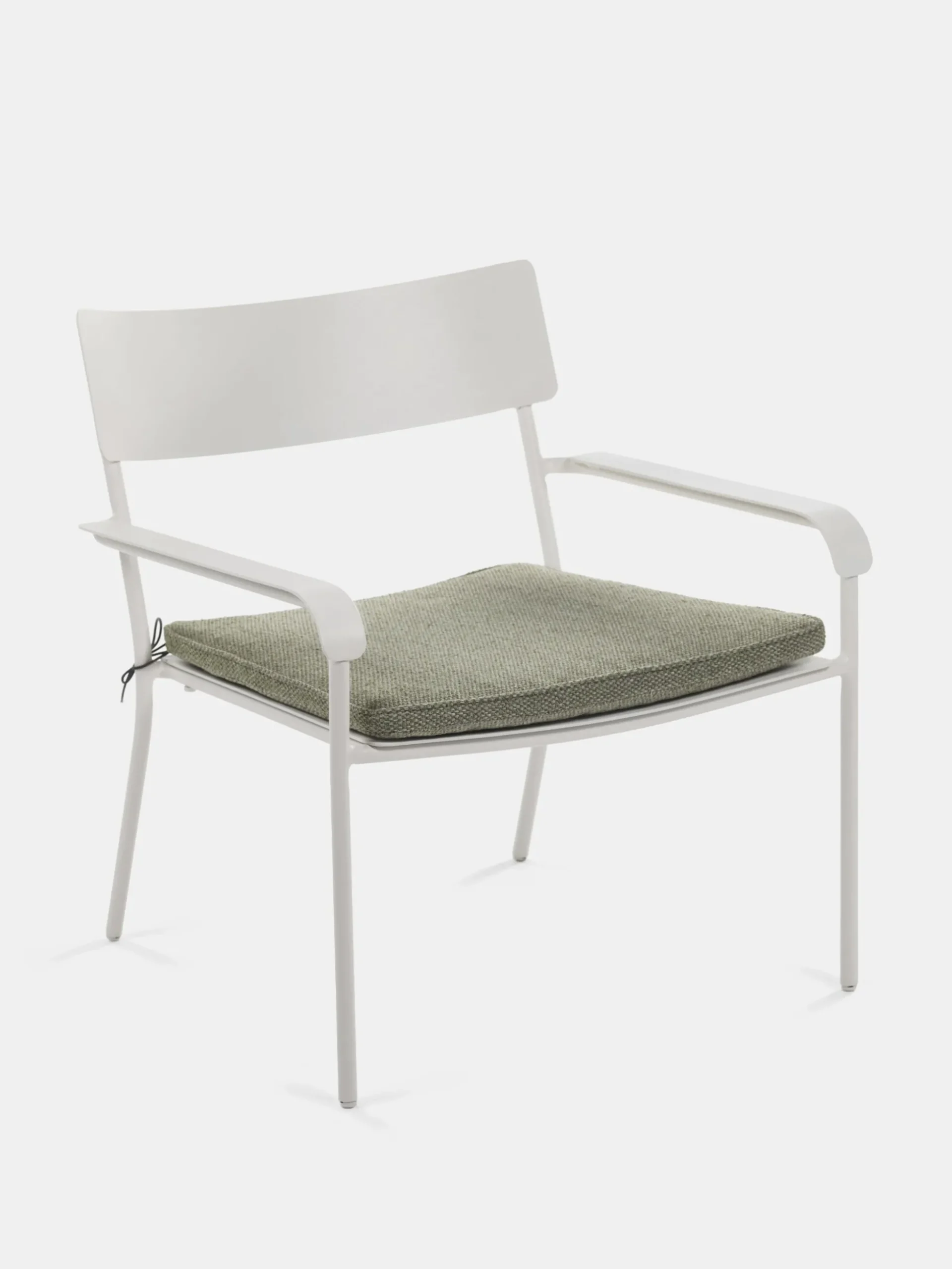 August Outdoor Chair