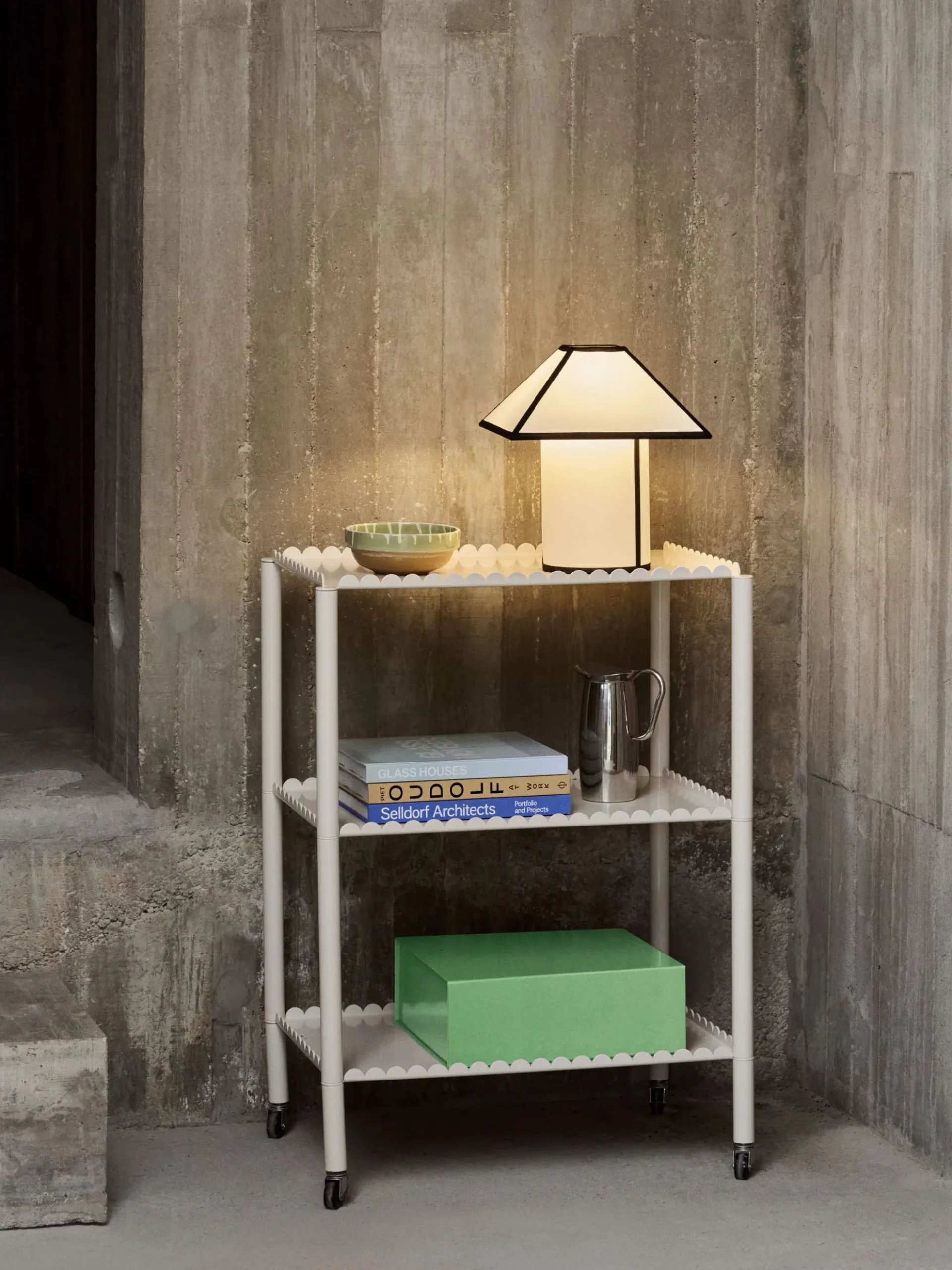 Ava Pyramid Table Lamp