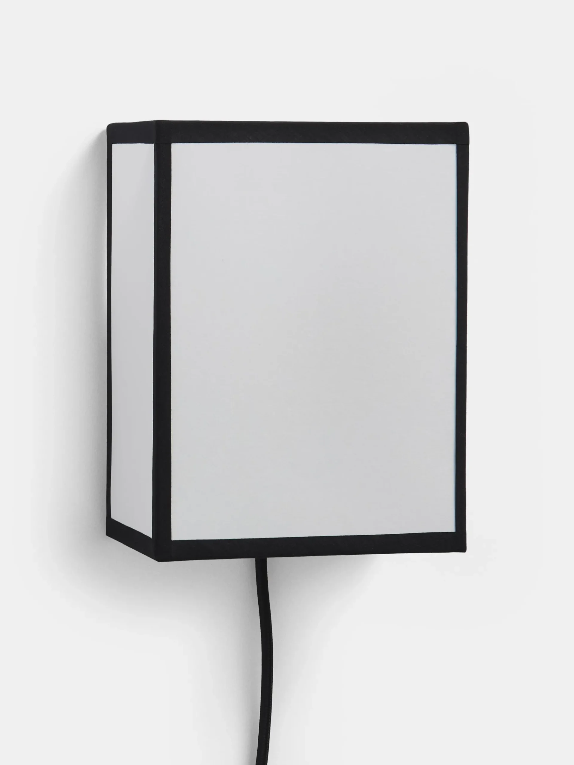 Ava Square Wall Lamp