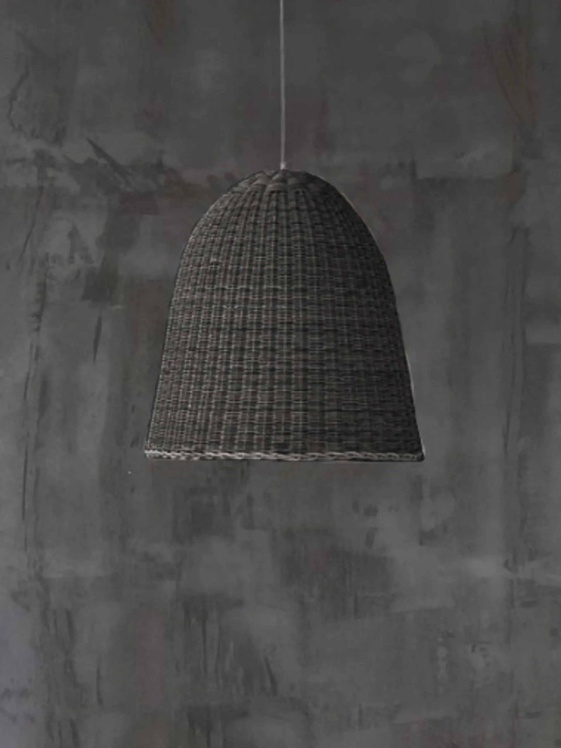 Bell 95 Hanging Lamp – Rattan
