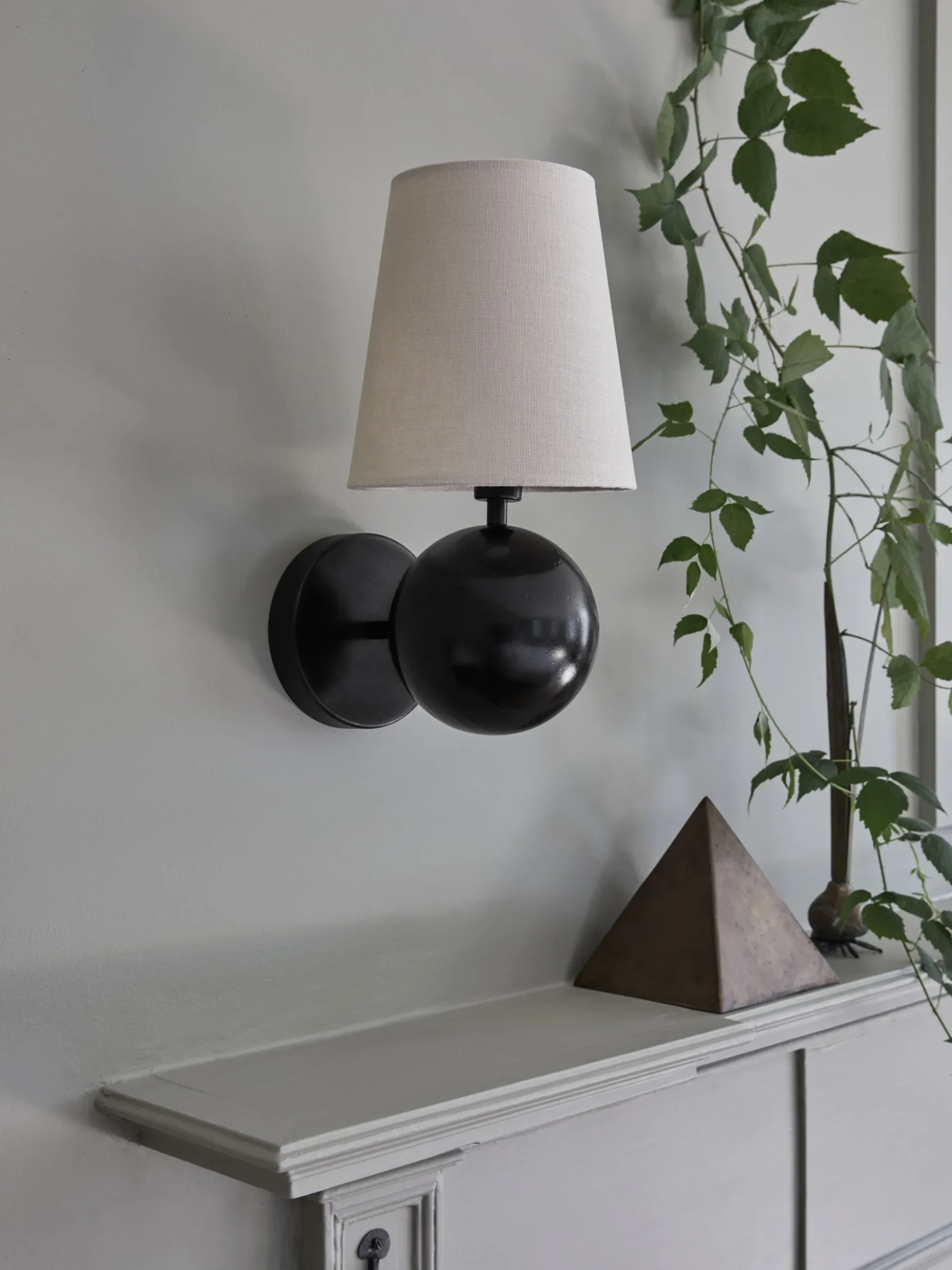 Bole Sconce