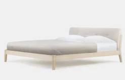 Capo Bed
