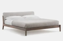 Capo Bed