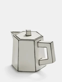 Carte Blanche Teapot