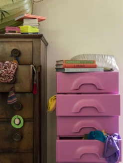 Chest of 8 Drawers