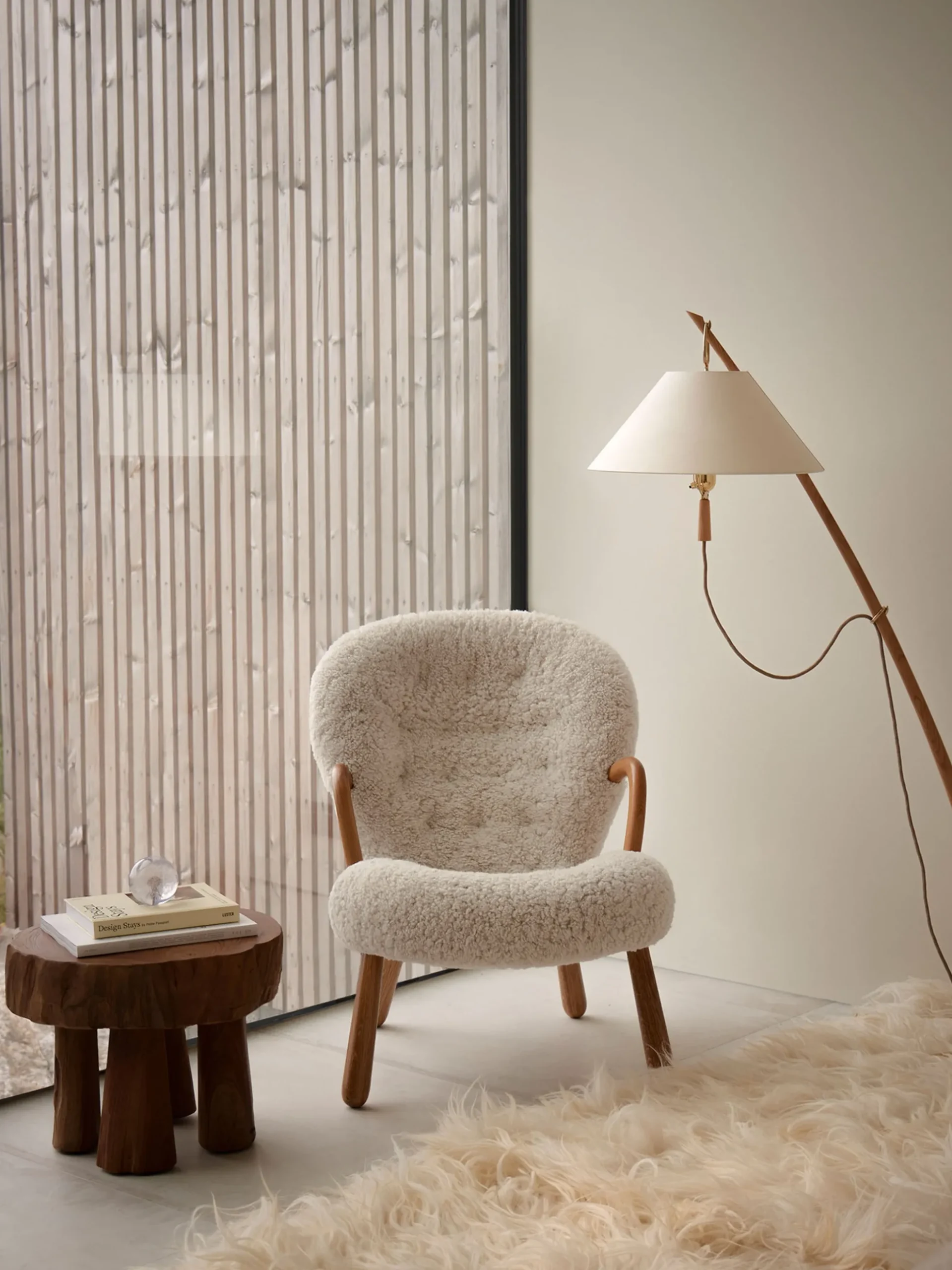 Clam Chair