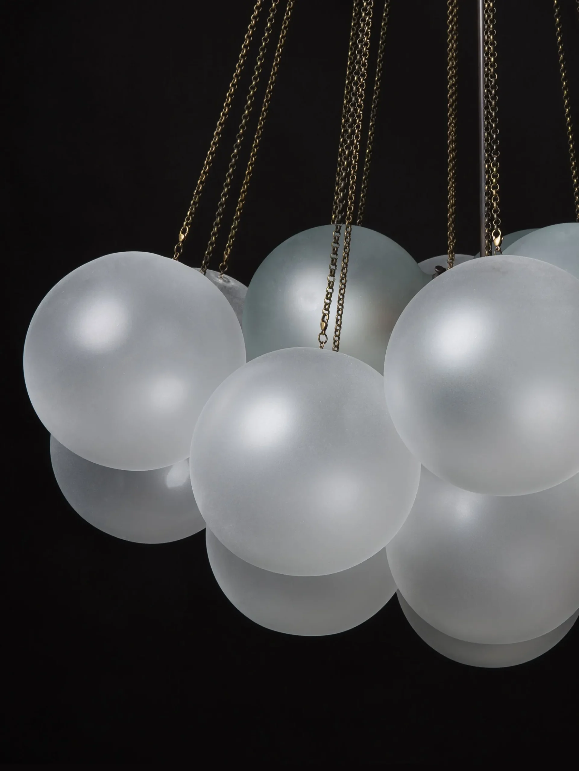 Cloud 19 - Chandelier