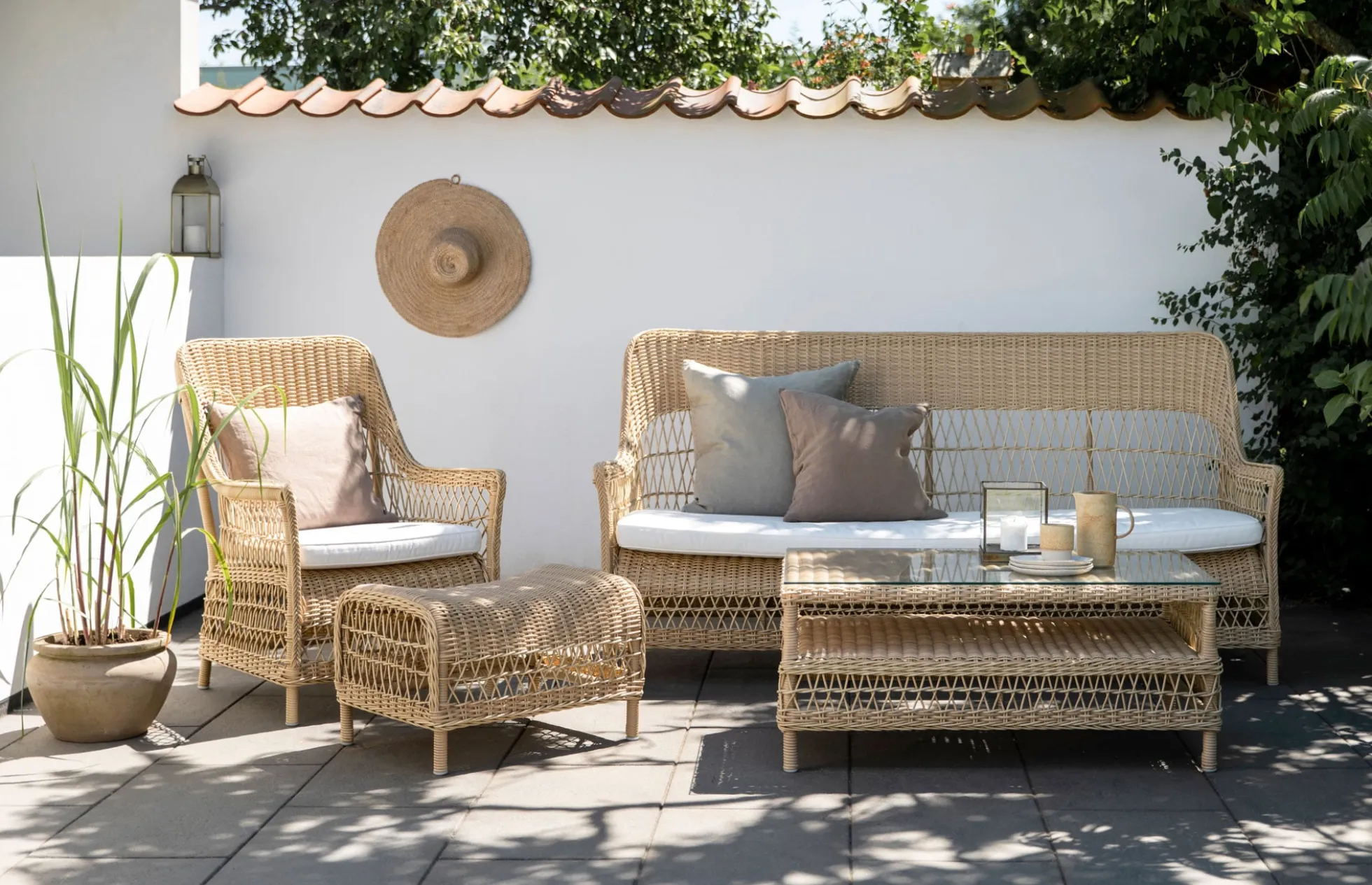 Dawn Exterior Sofa