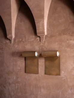 Doric Wall Lamp