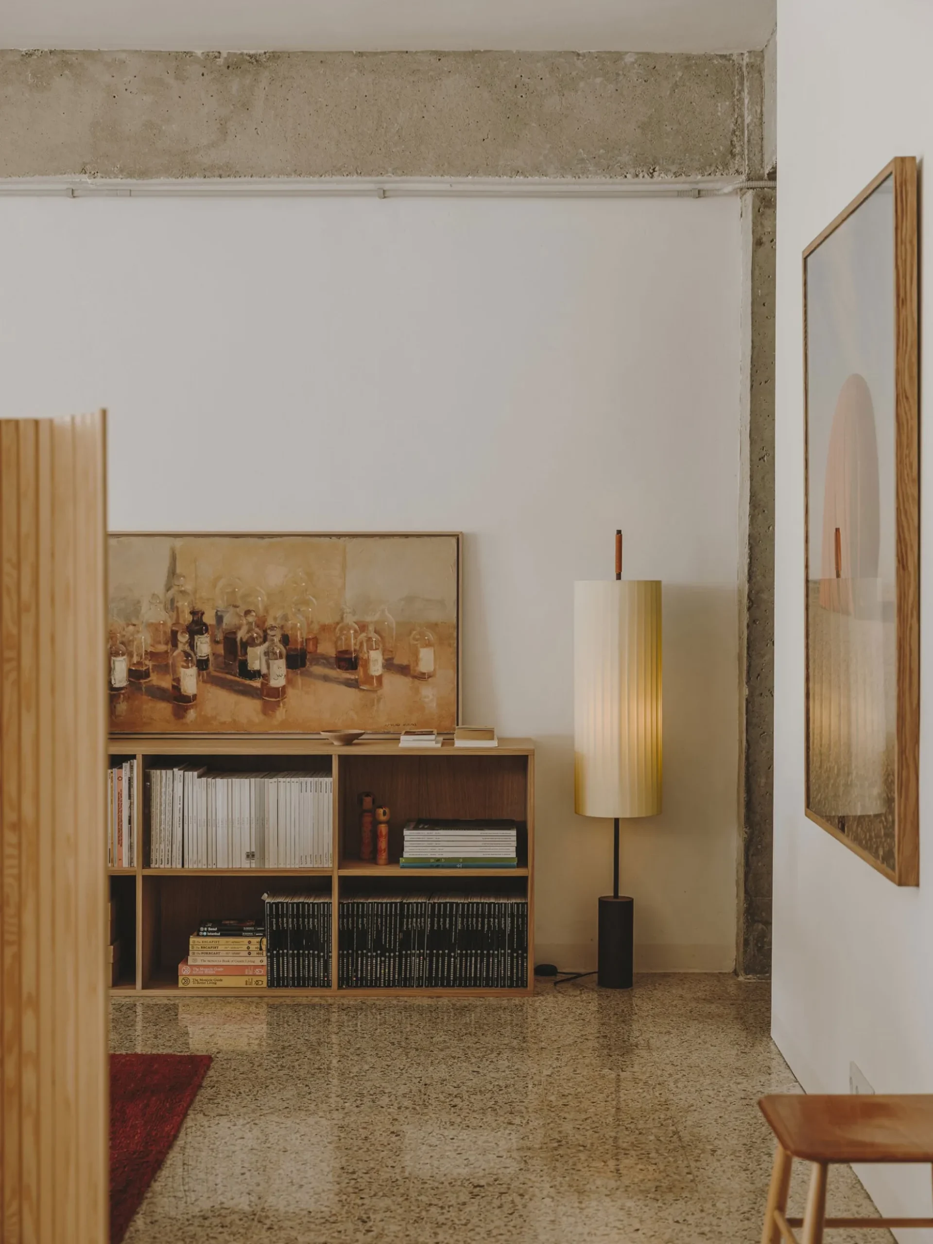 Dórica Floor Lamp