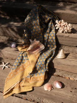 Emma Table Cloth - 220x140 cm