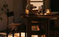 Farmhouse Table Round