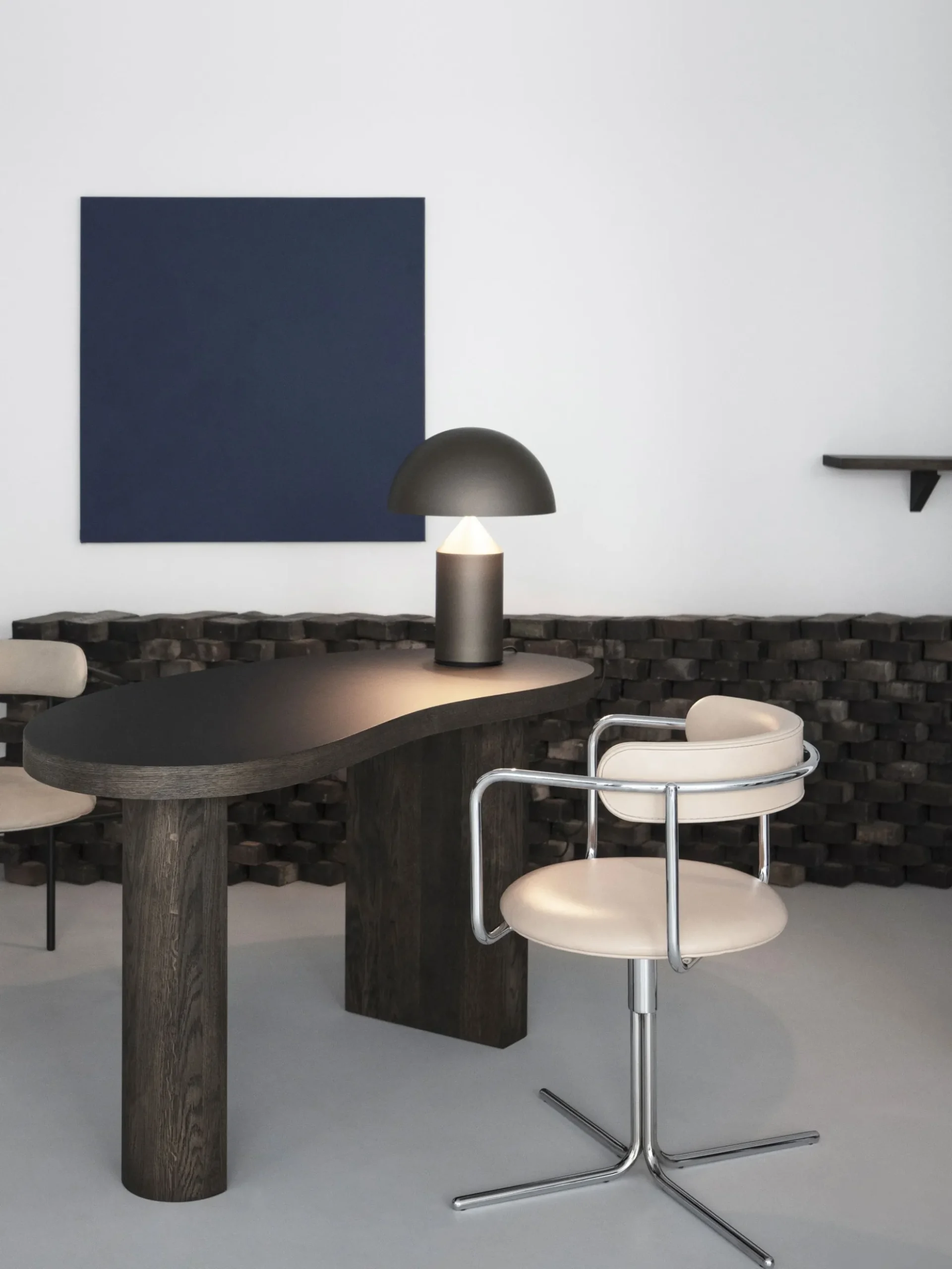 FF Swivel Chair