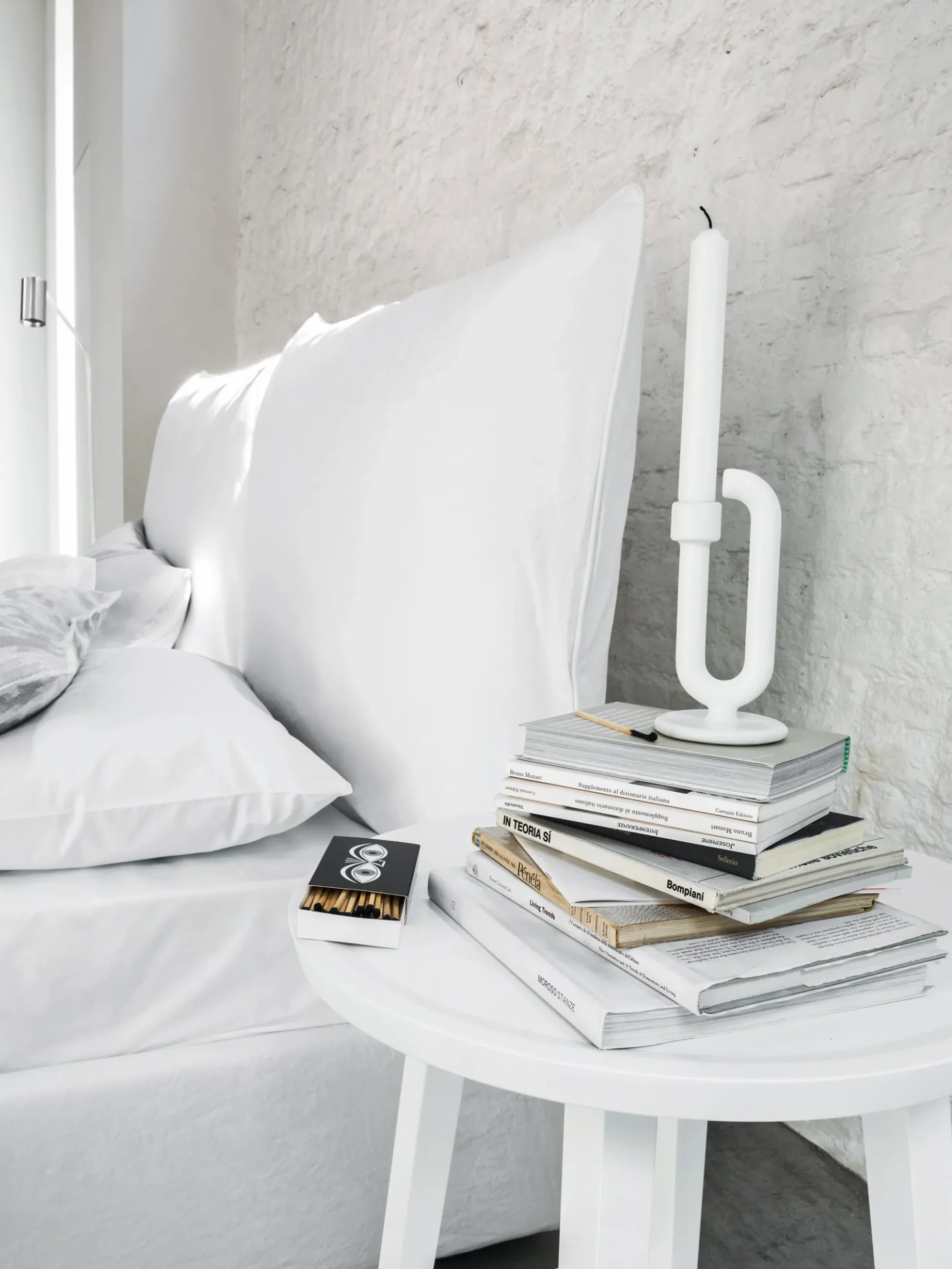 Fly Bed Frame 180 cm
