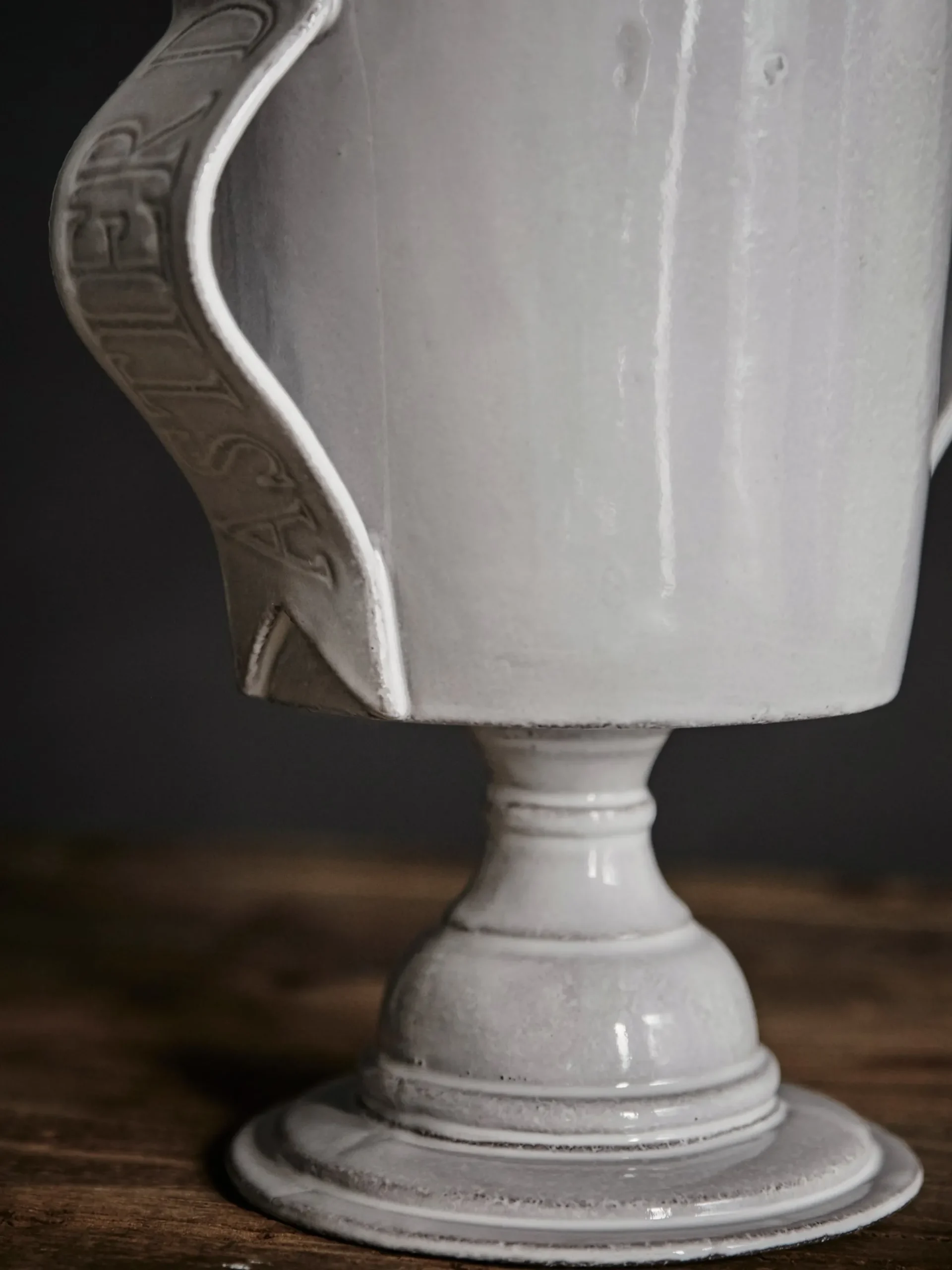 Grand Vase