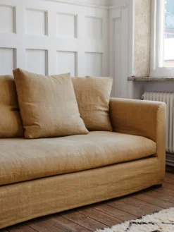 Halta Sofa