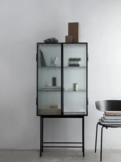 Haze Vitrine - Black