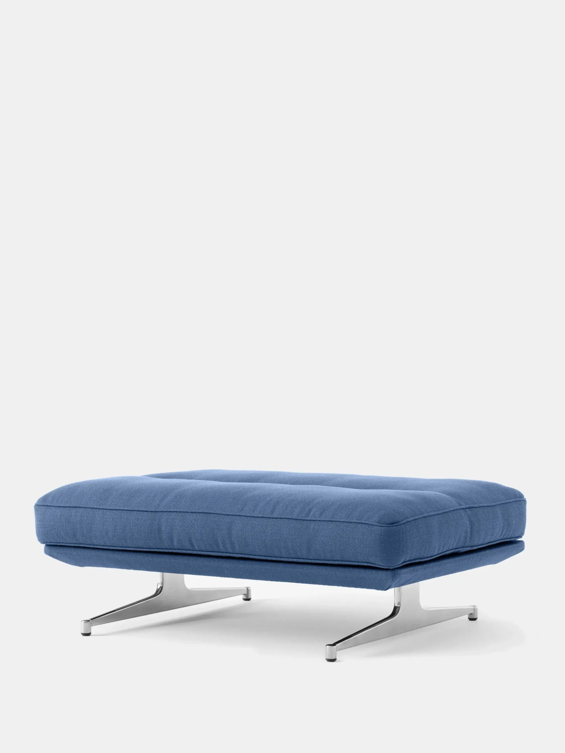 Inland AV32 Pouf