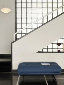 Inland AV32 Pouf
