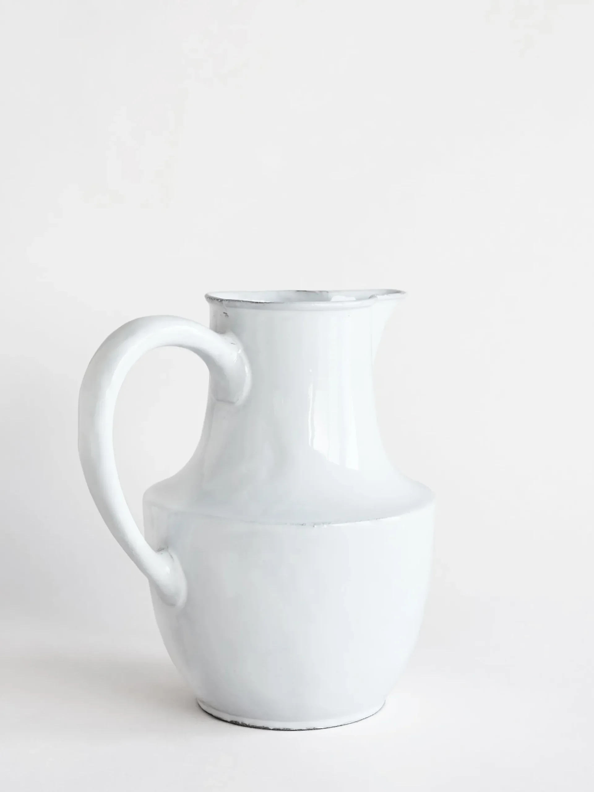 Istanbul Pitcher