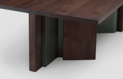 Izar Dining Table