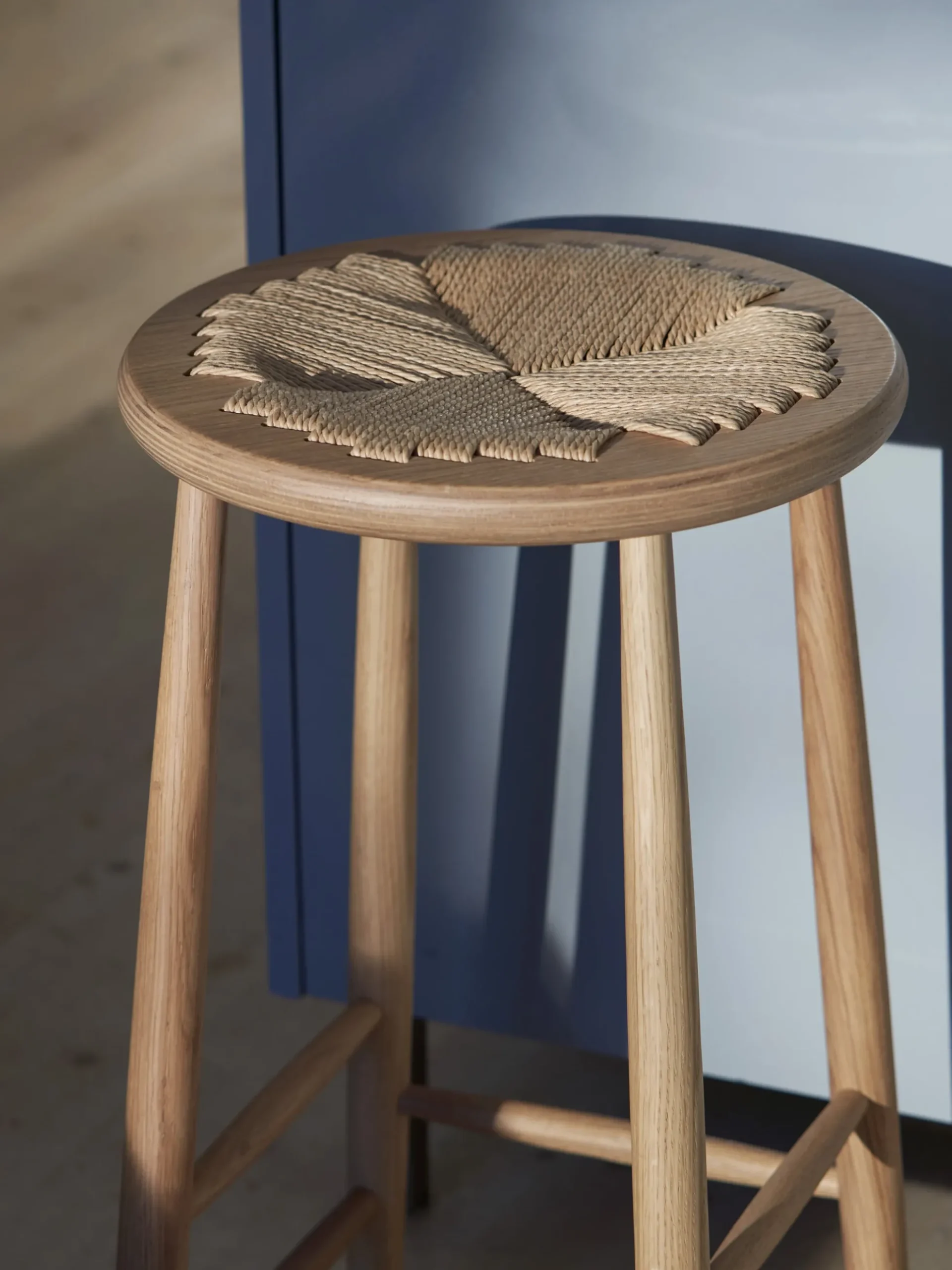 J165B Bar Stool