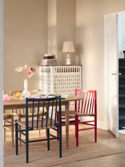 J80 Chair