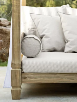 Jeko 07 Canopy Sofa - Aspen 03