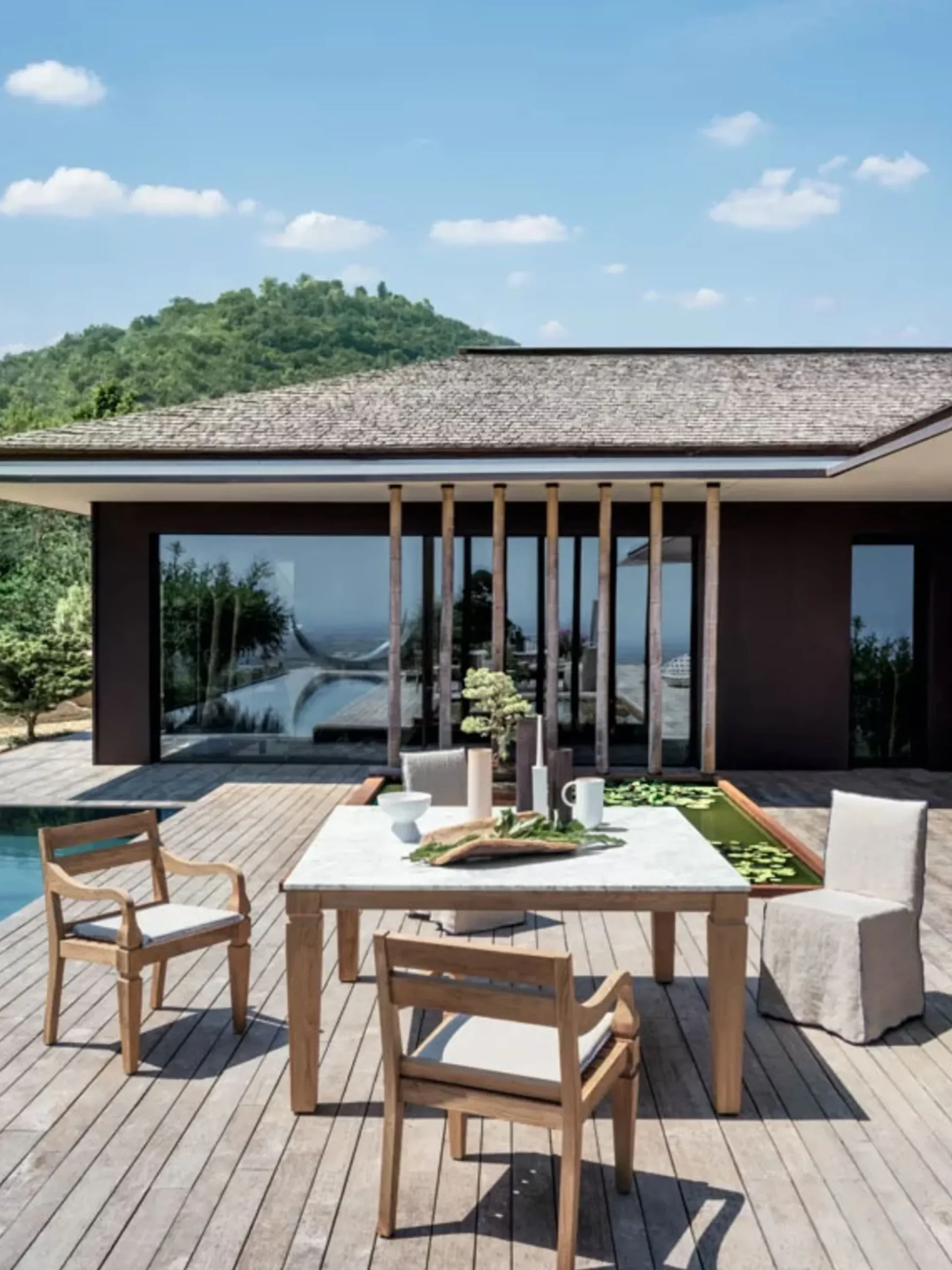 Jeko 24 Dining Armchair