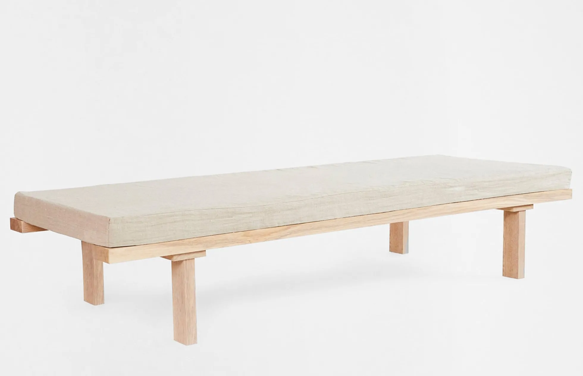 KR-180 Daybed