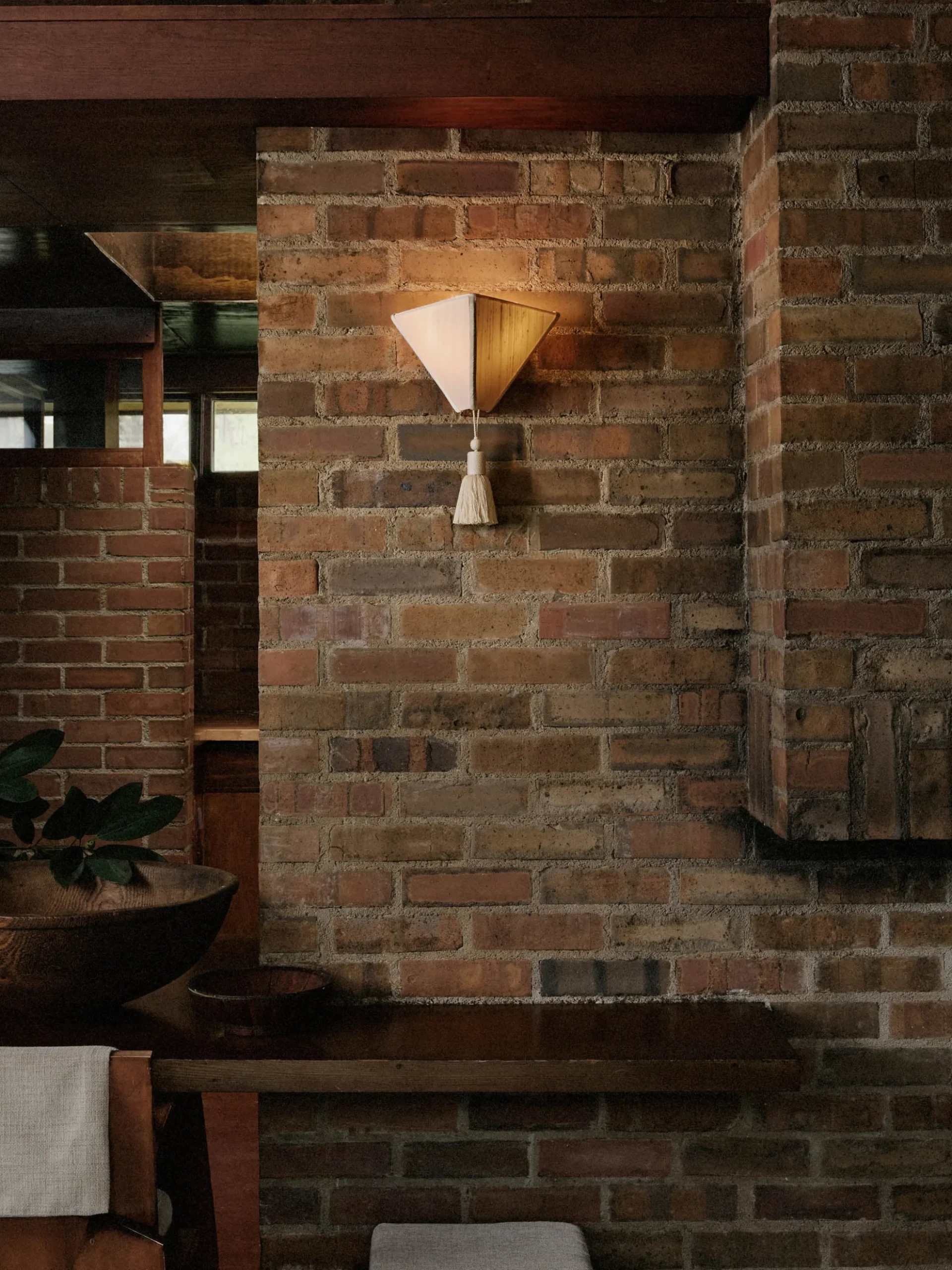 Lantern Pyramid Sconce