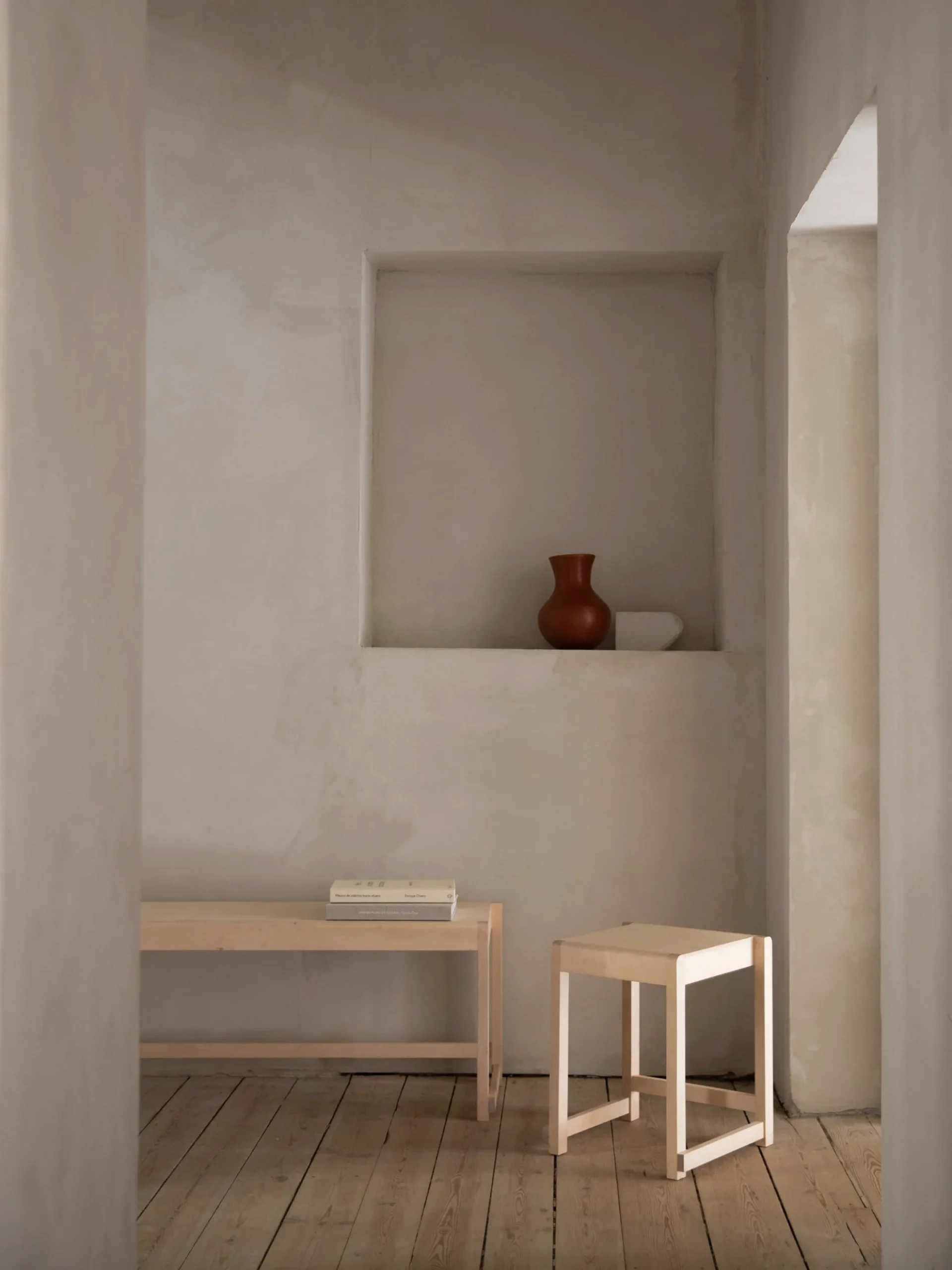 Low Stool 01