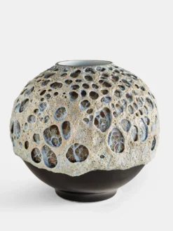 Lua Vase