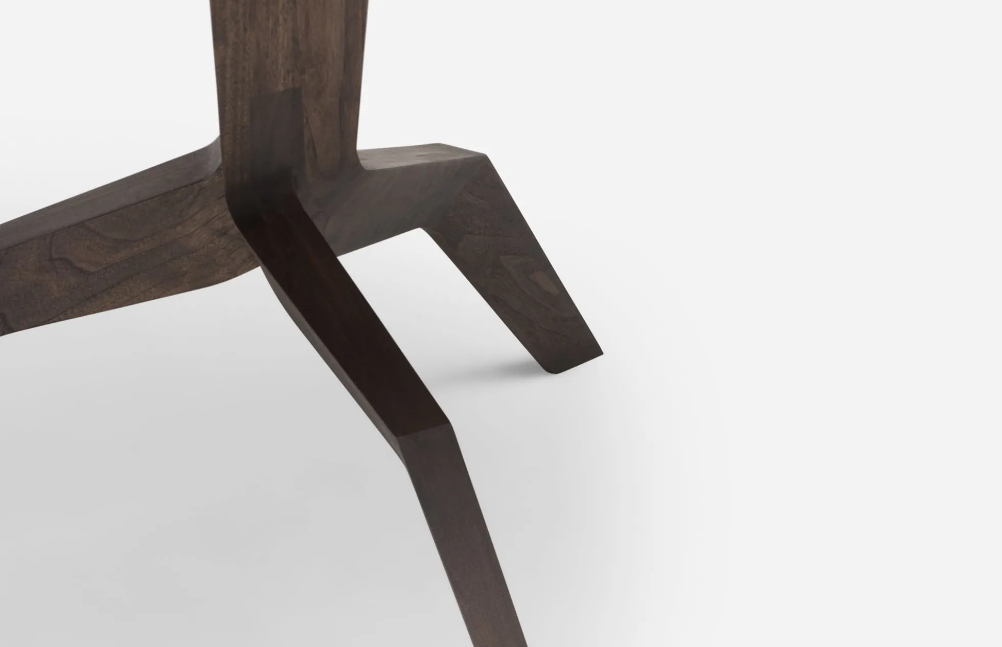 Mars Round Dining Table