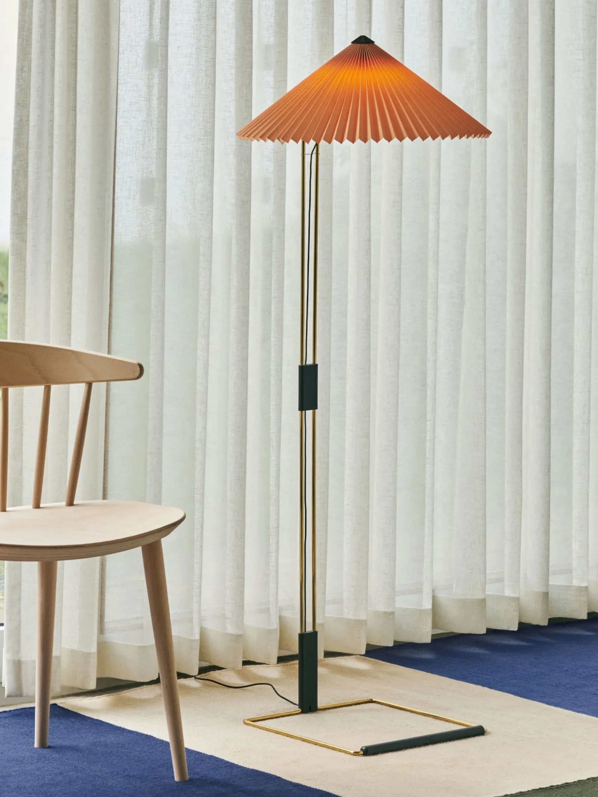 Matin Floor Lamp