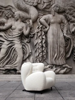 Minotaure Armchair