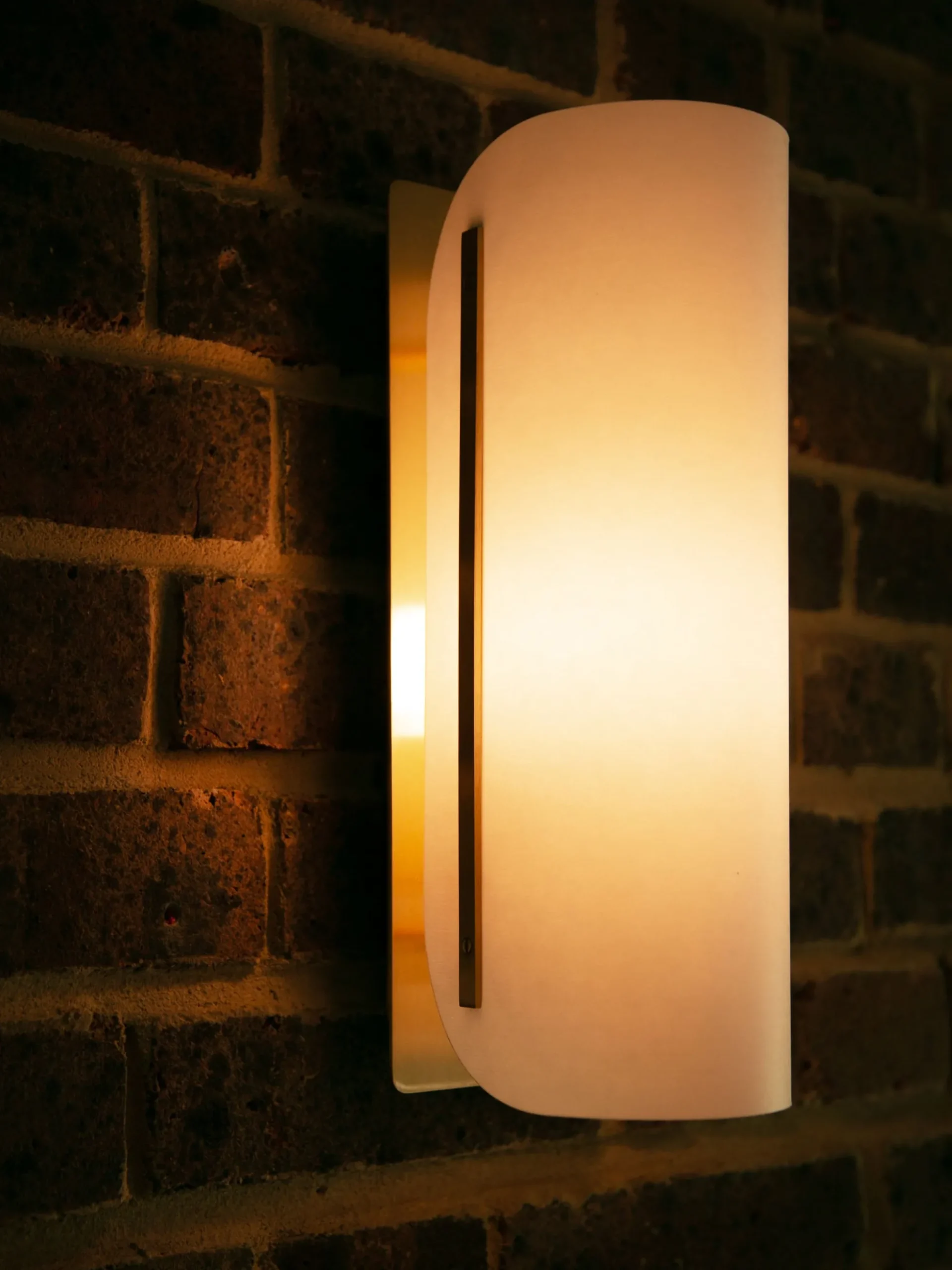 Modernist Metal Wall Lamp