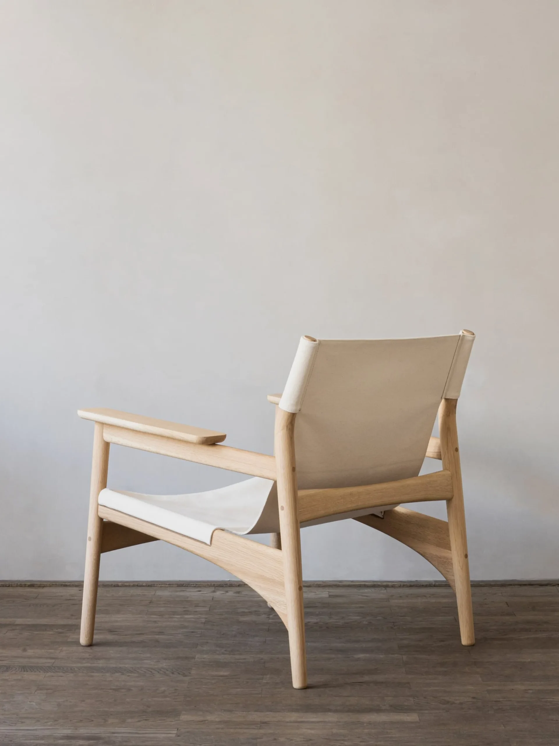 N-LC02 Armchair