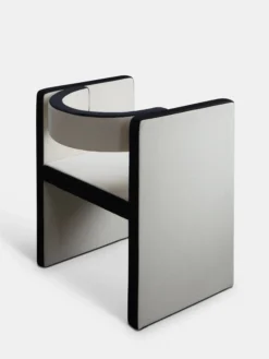 Novel Chair