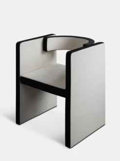 Novel Chair
