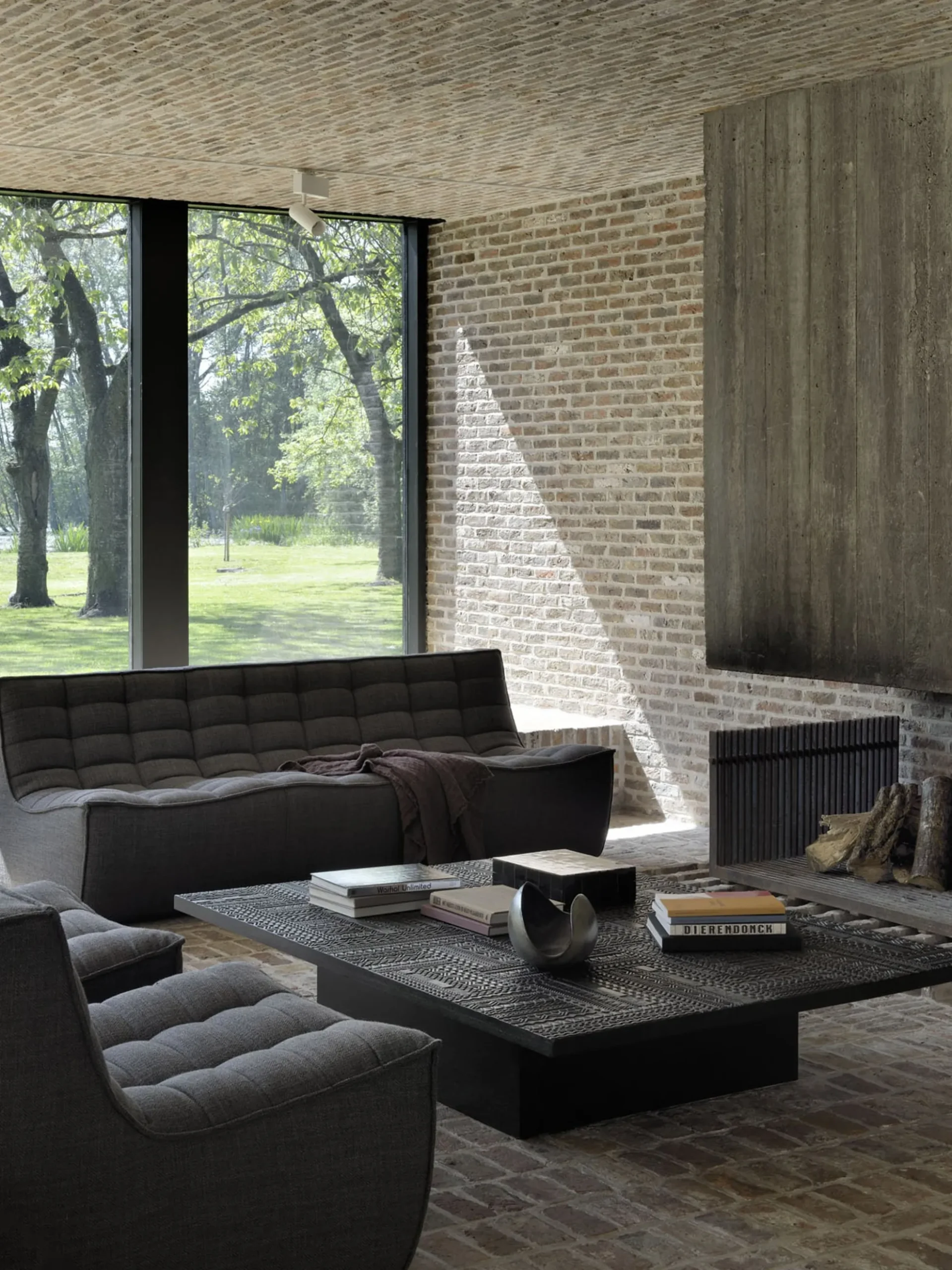 N701 Sofa