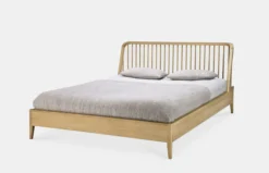 Oak Spindle Bed