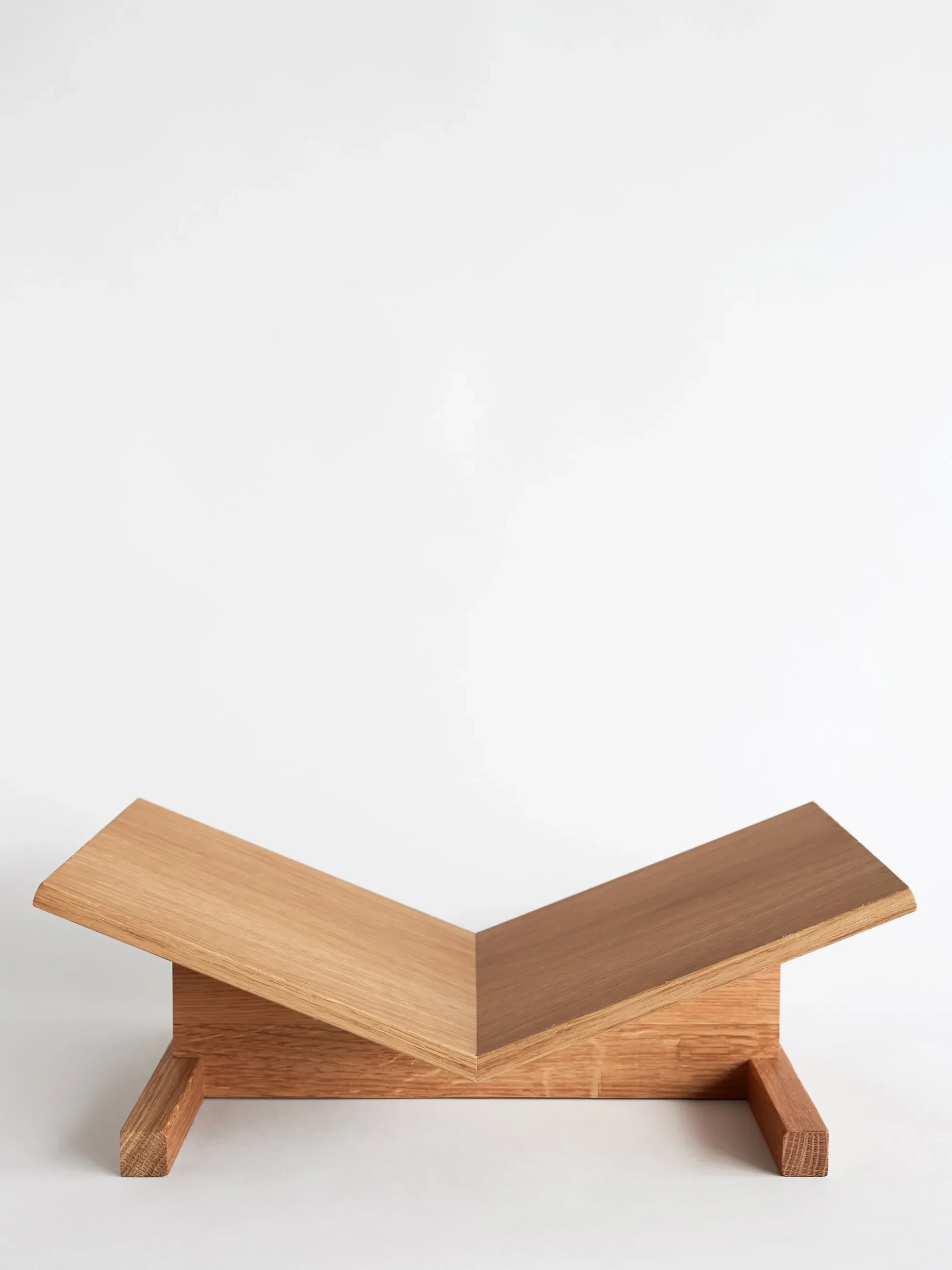 Page Bookstand - Oak