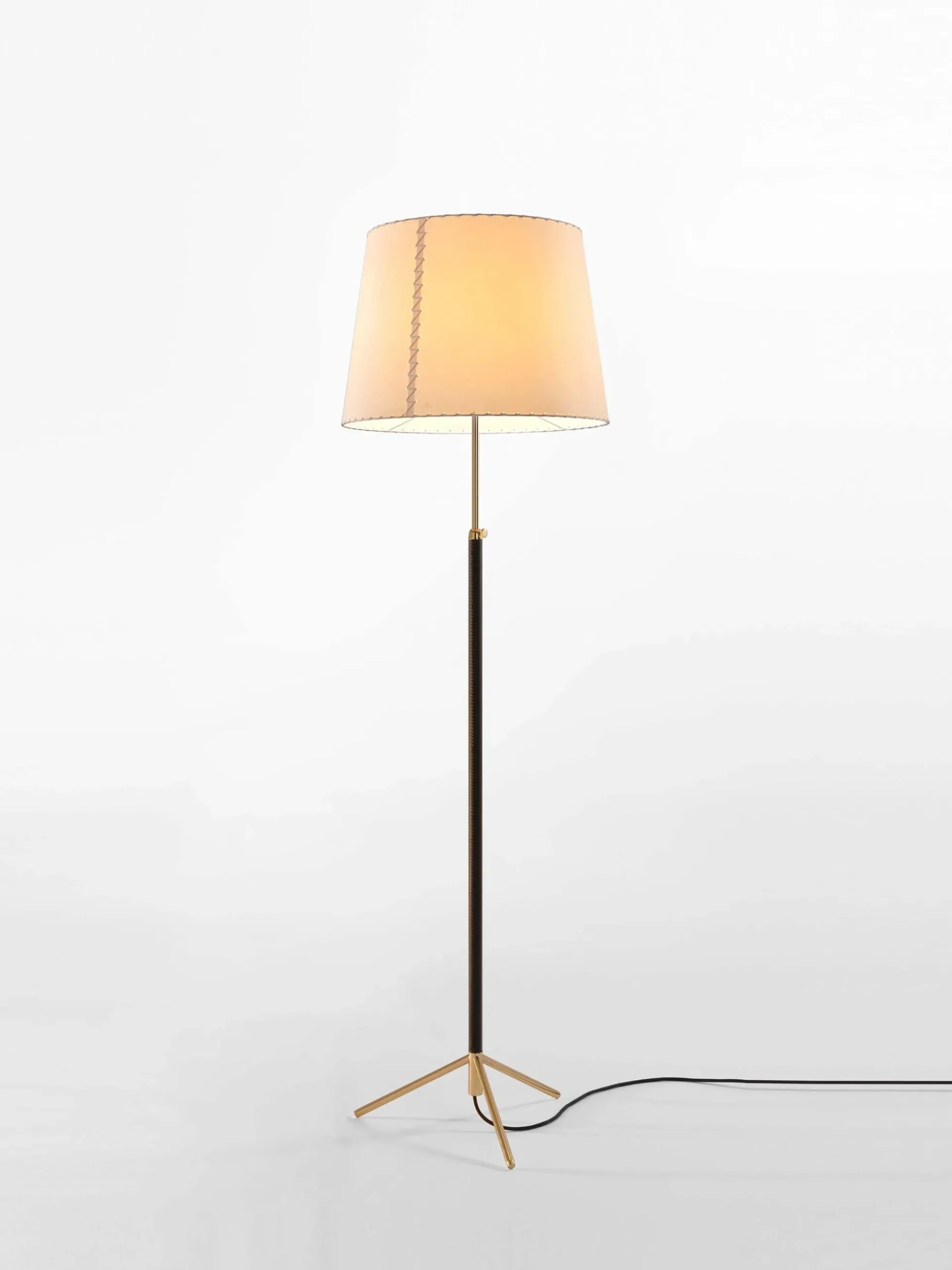 Pie De Salón G1 Floor Lamp