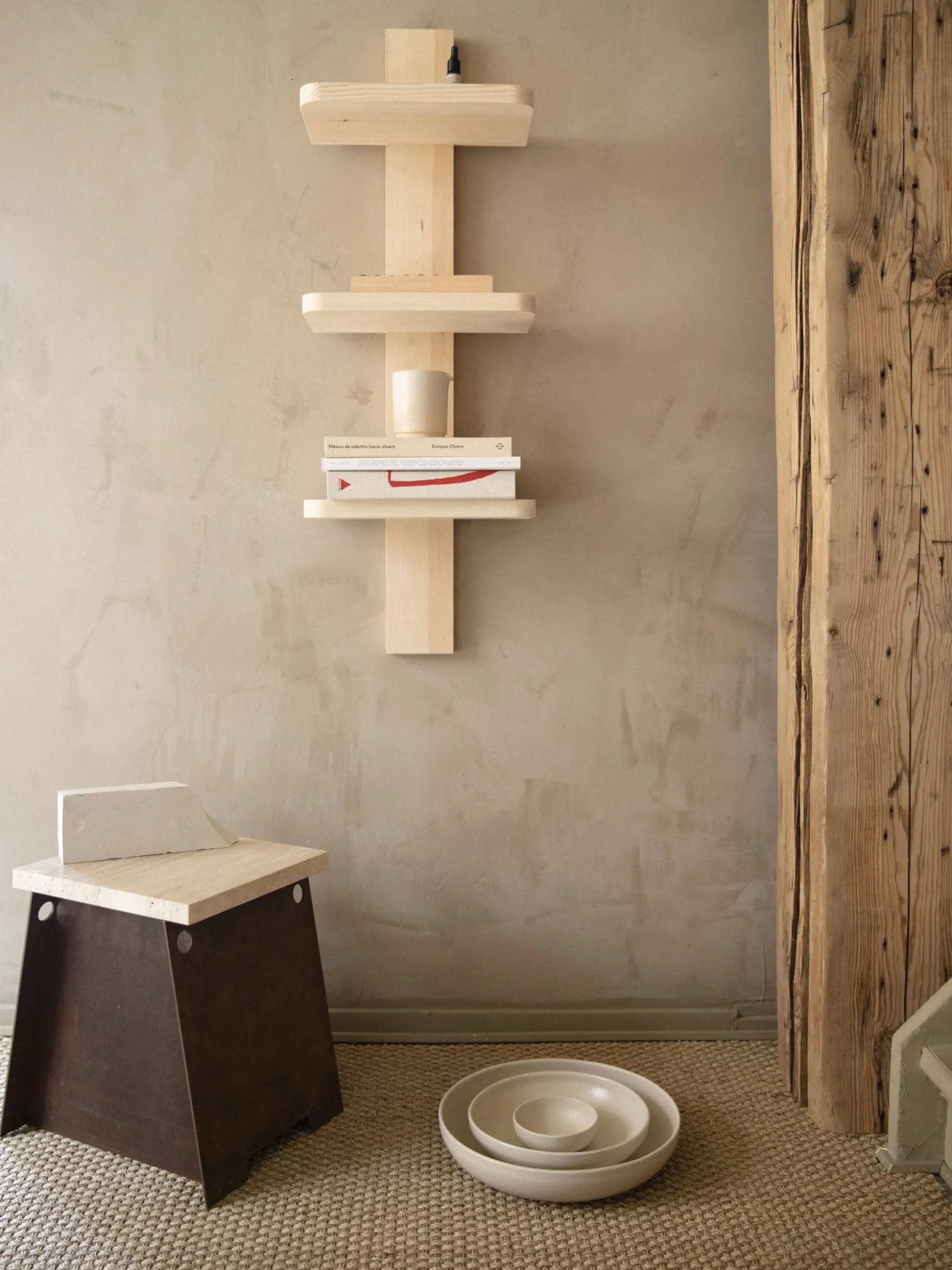 64 Plinth
