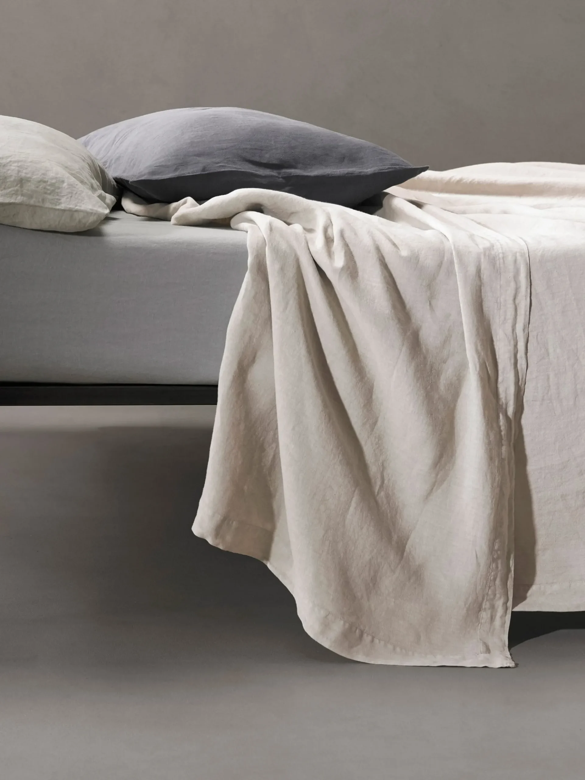 Rem Linen Bedding - Marmo